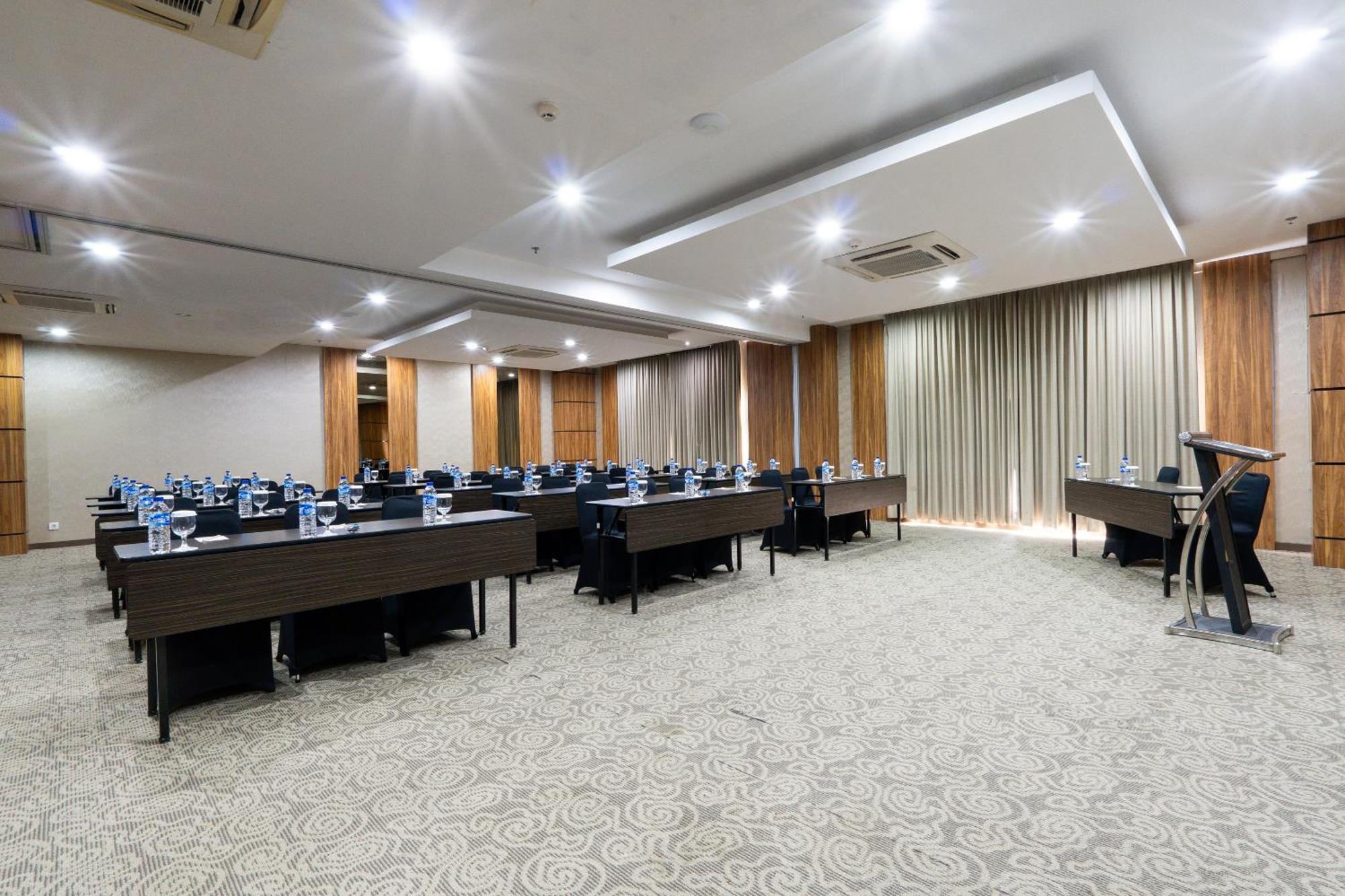 Grand Serela Yogyakarta Dış mekan fotoğraf