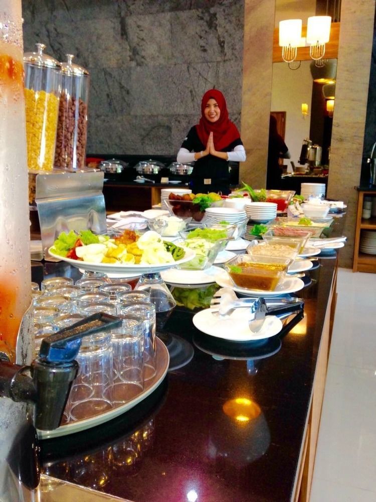 Grand Serela Yogyakarta Dış mekan fotoğraf