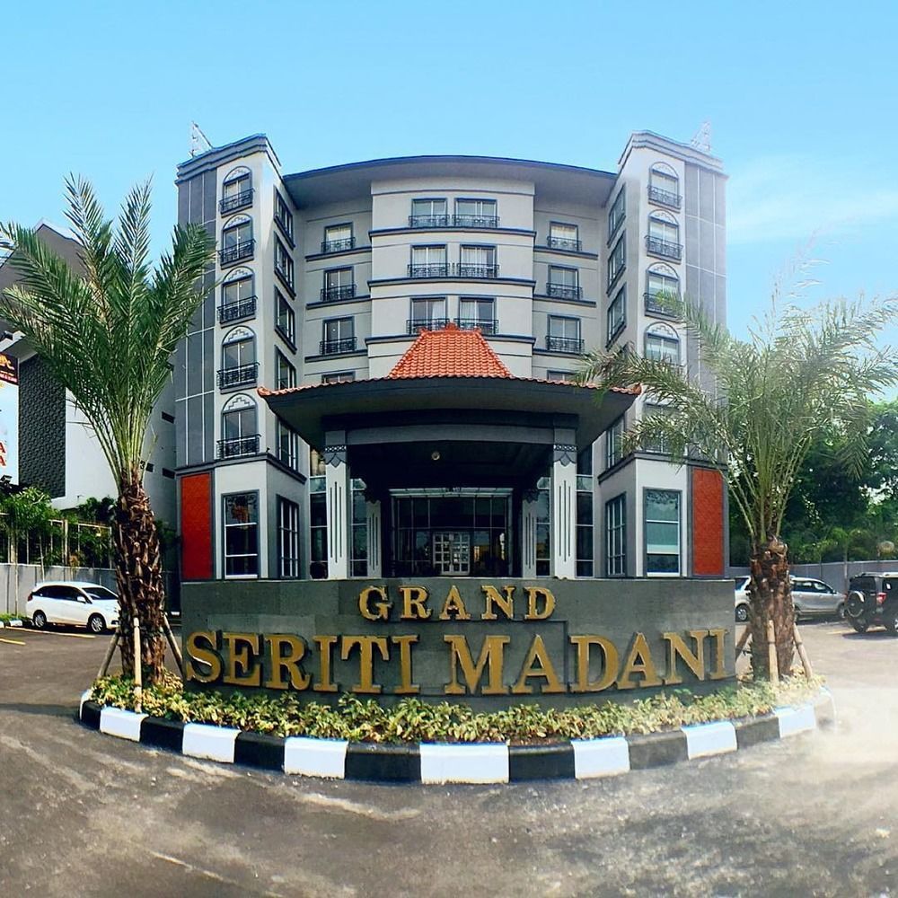 Grand Serela Yogyakarta Dış mekan fotoğraf
